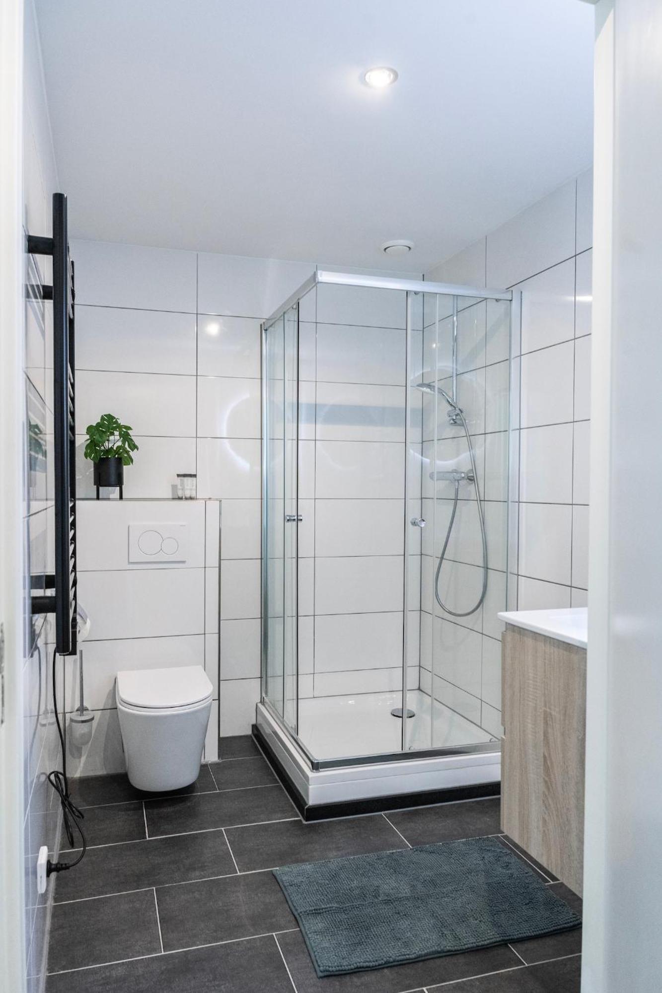 6-Bed Aircon House Diaz 60M2, Many Bedrooms Tilburgo Exterior foto